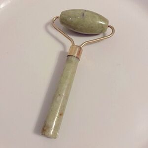 🎉🎉HP🎉🎉Jade Roller New